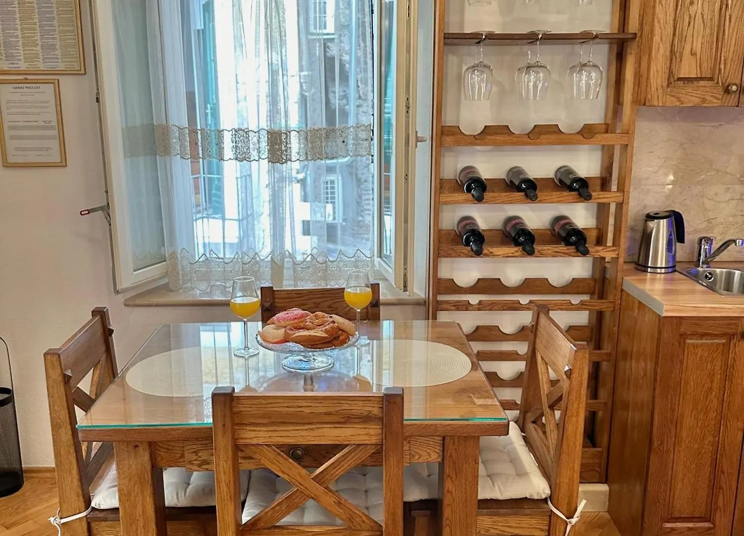 Diocletian Wine Studio Apartment II Split