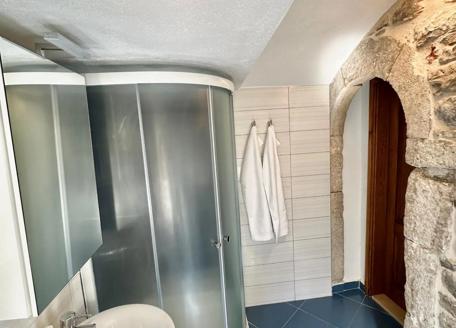 Diocletian Wine Studio Apartment II Split